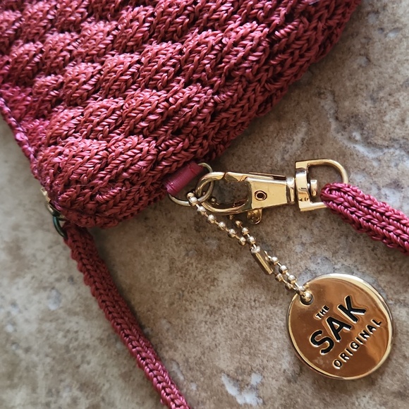 The Sak crochet red wristlet - Picture 3 of 11